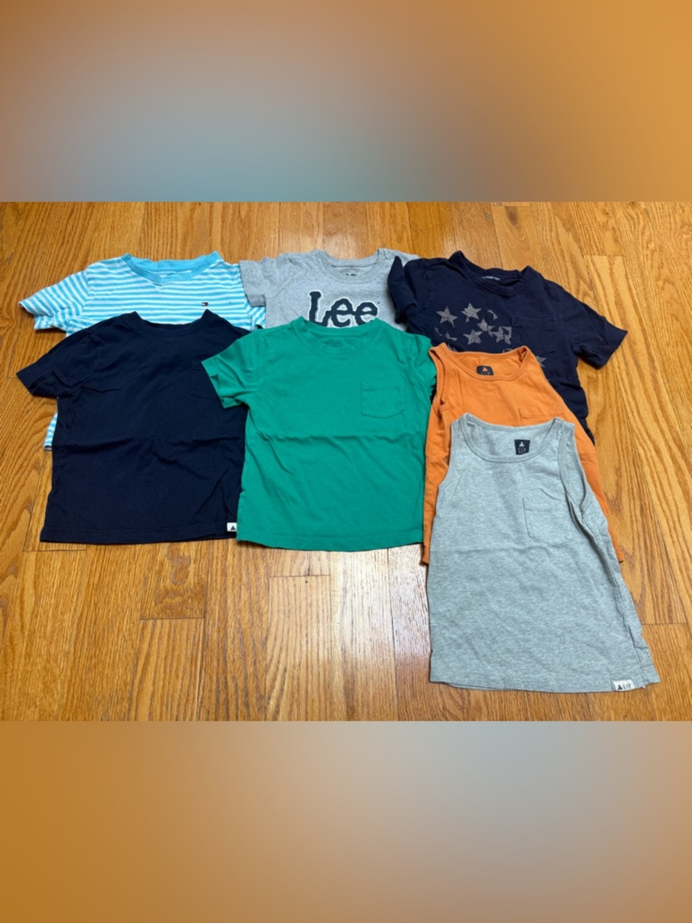 ☀️Huge kids gap bundle mostly all size 4-5